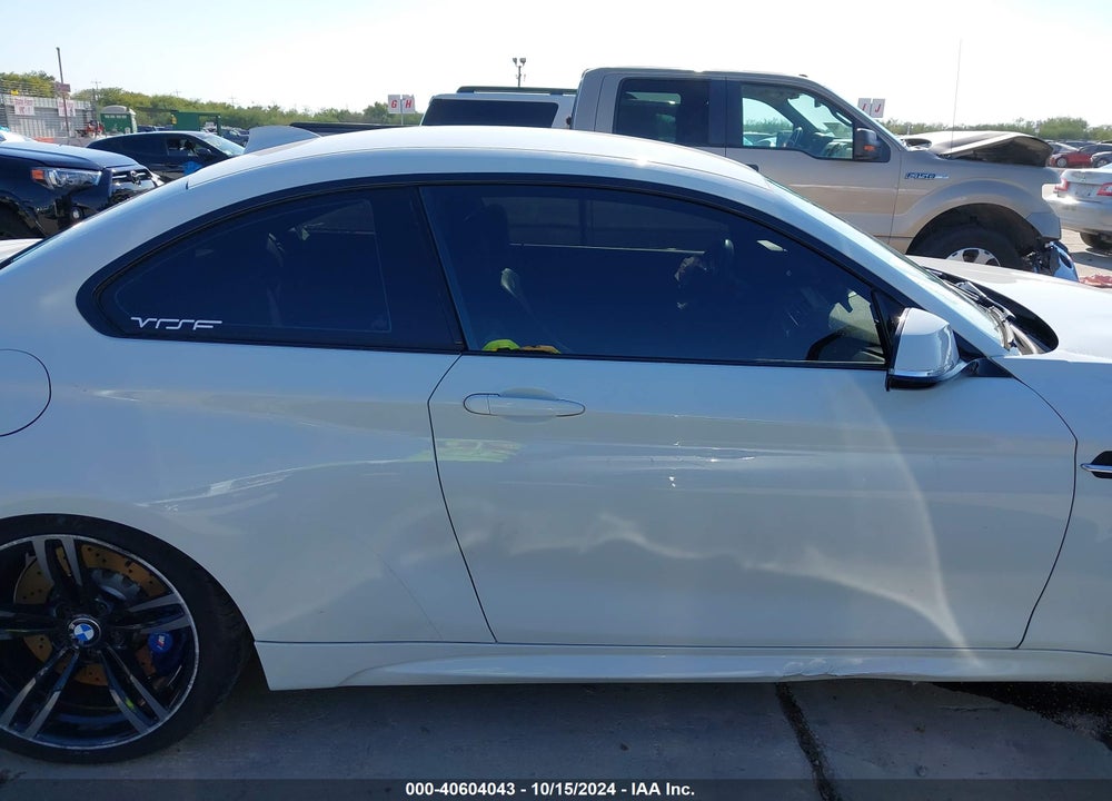 2017 BMW M2 VIN: WBS1H9C3XHV888223