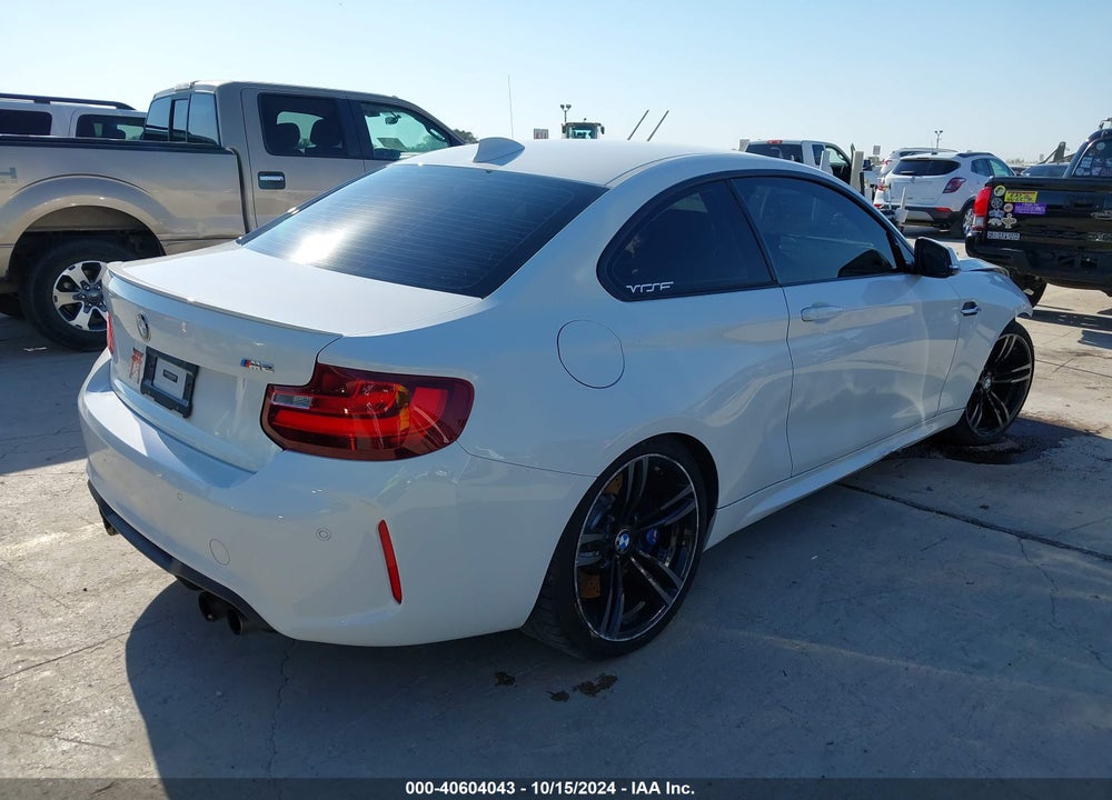 2017 BMW M2 VIN: WBS1H9C3XHV888223
