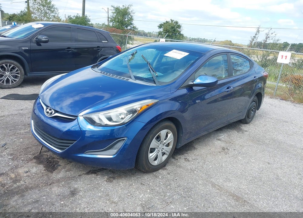 2016 HYUNDAI ELANTRA SE VIN: 5NPDH4AE5GH781932