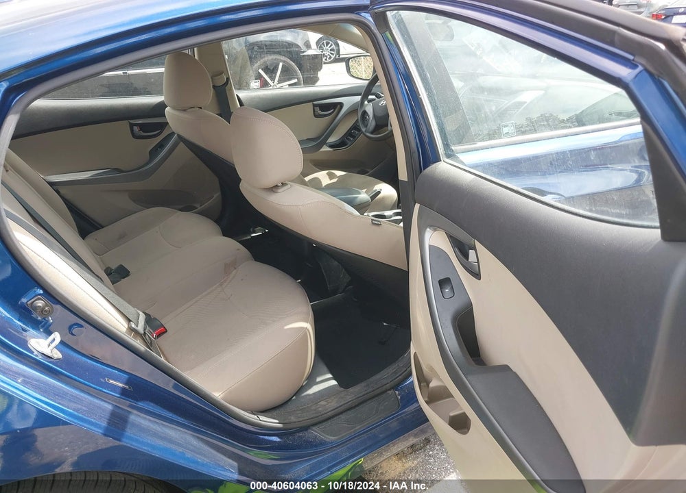 2016 HYUNDAI ELANTRA SE VIN: 5NPDH4AE5GH781932