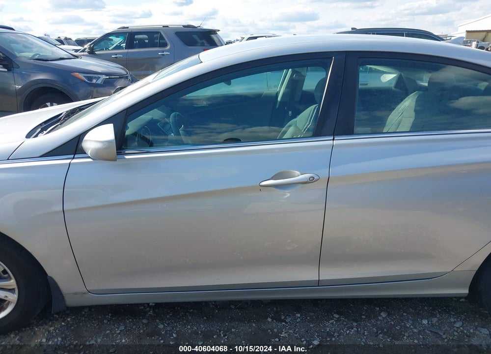2011 HYUNDAI SONATA GLS VIN: 5NPEB4AC0BH193983