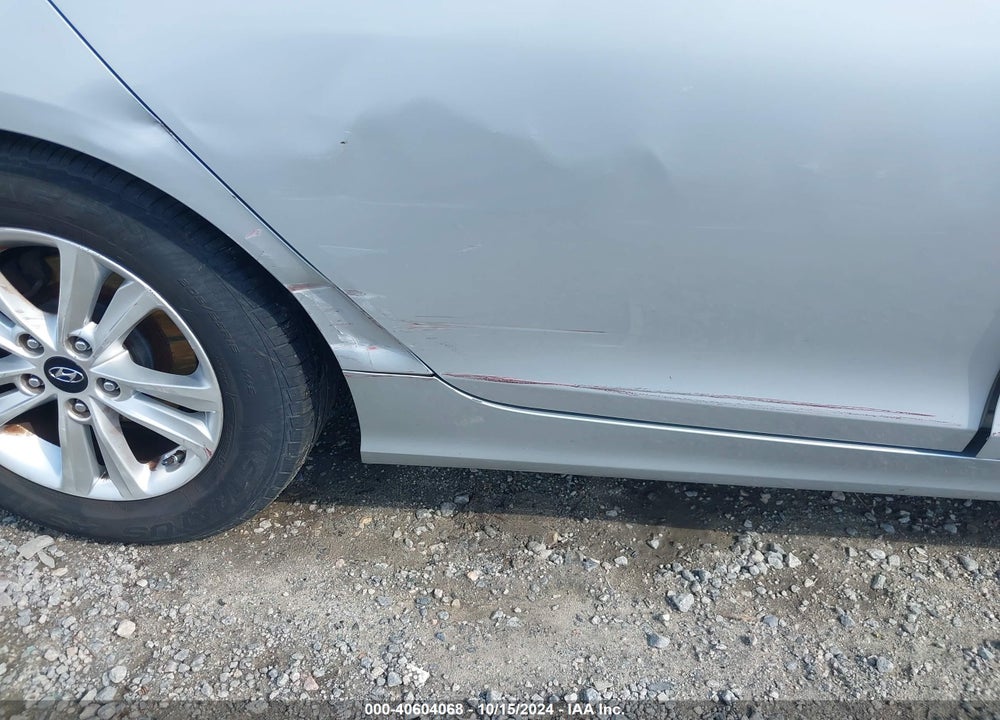 2011 HYUNDAI SONATA GLS VIN: 5NPEB4AC0BH193983