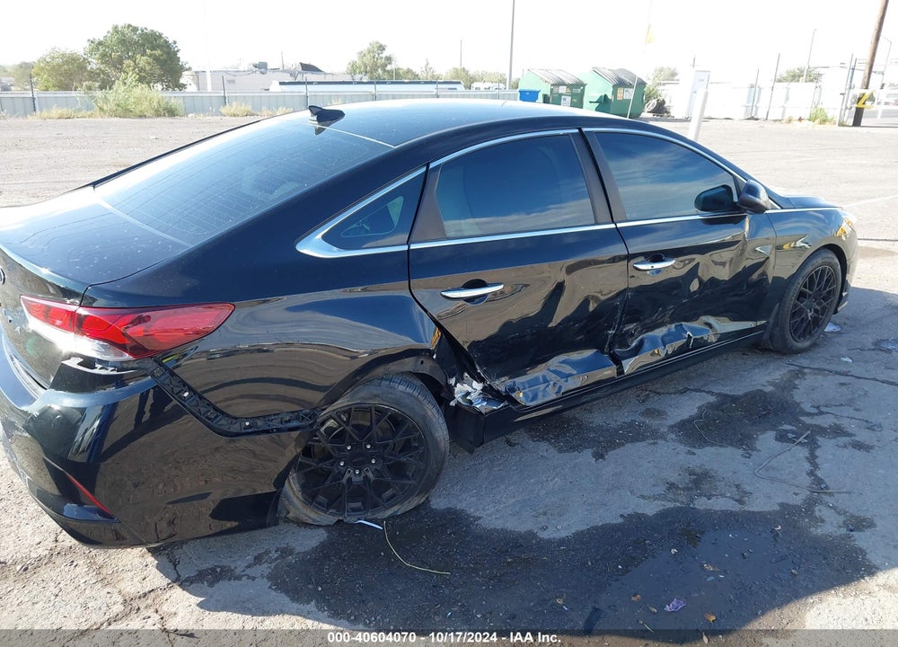 2018 HYUNDAI SONATA SEL VIN: 5NPE34AF0JH686293