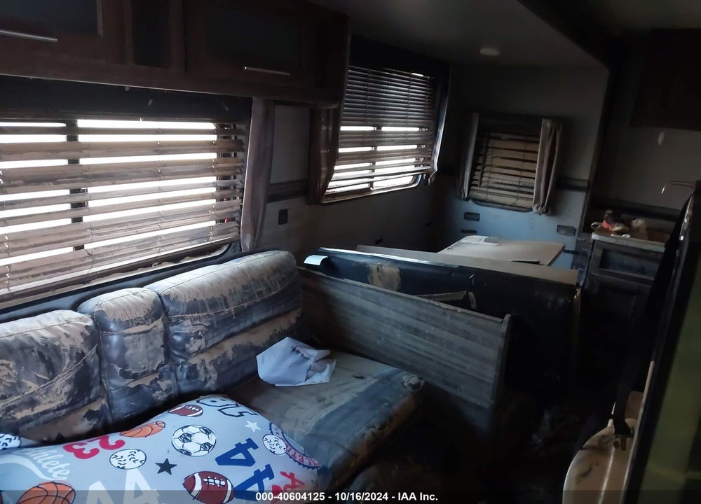 2018 CROSSROADS TRAVEL TRLR VIN: 4YDT28024JS372483