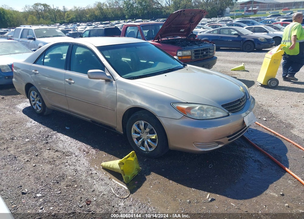 2002 TOYOTA CAMRY LE VIN: 4T1BE32K32U601274