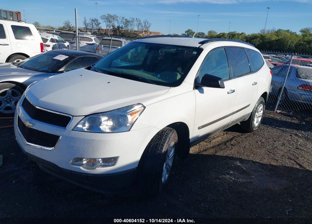 2010 CHEVROLET TRAVERSE LS VIN: 1GNLREED7AS104977