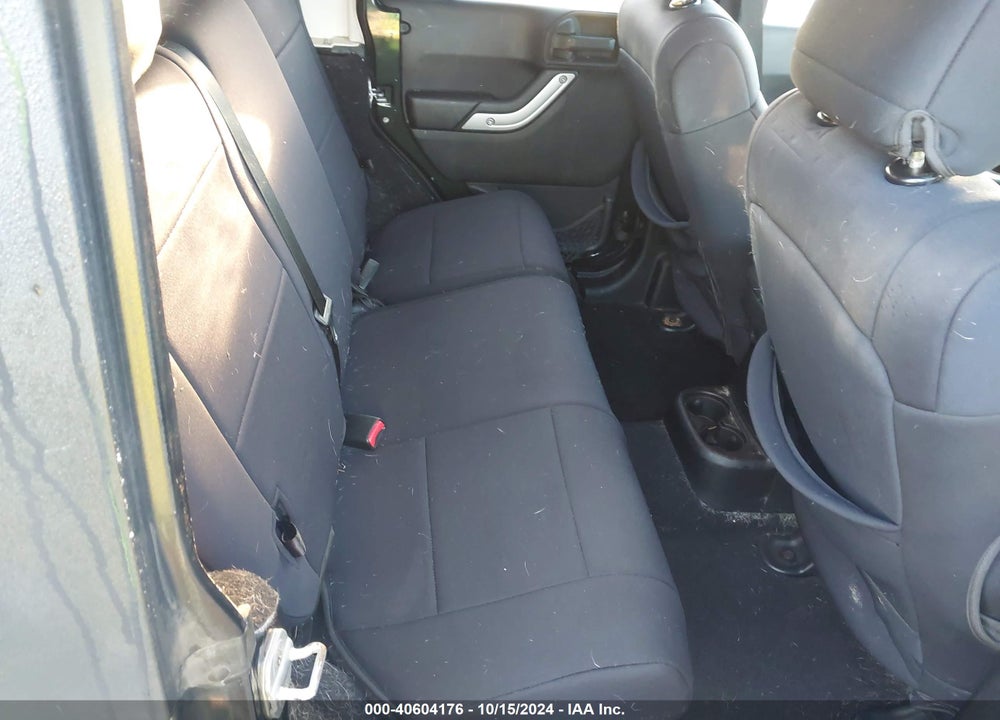 2011 ANGLER JEEP WR UNLIMITED SAHARA VIN: 1J4BA5H13BL570165