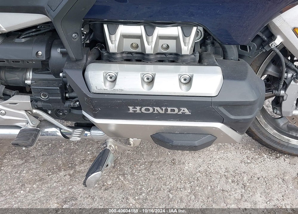 2022 HONDA GL1800 VIN: JH2SC7905NK400022