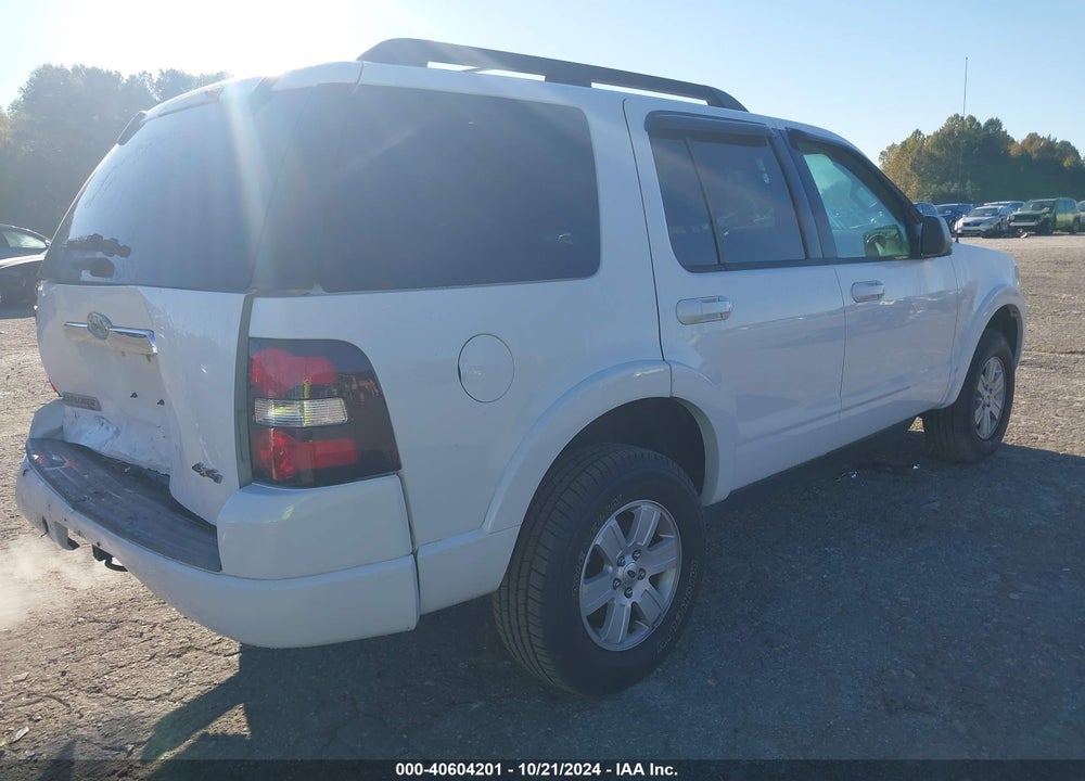 2010 FORD EXPLORER XLT VIN: 1FMEU7DE0AUB07287