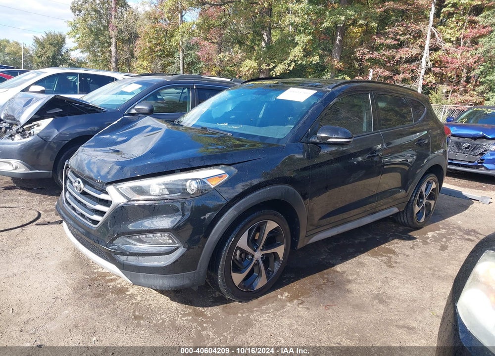 2017 HYUNDAI TUCSON VALUE VIN: KM8J33A20HU560288