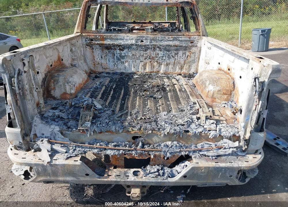 2019 GMC SIERRA 1500 DENALI VIN: 1GTP8FED2KZ207168