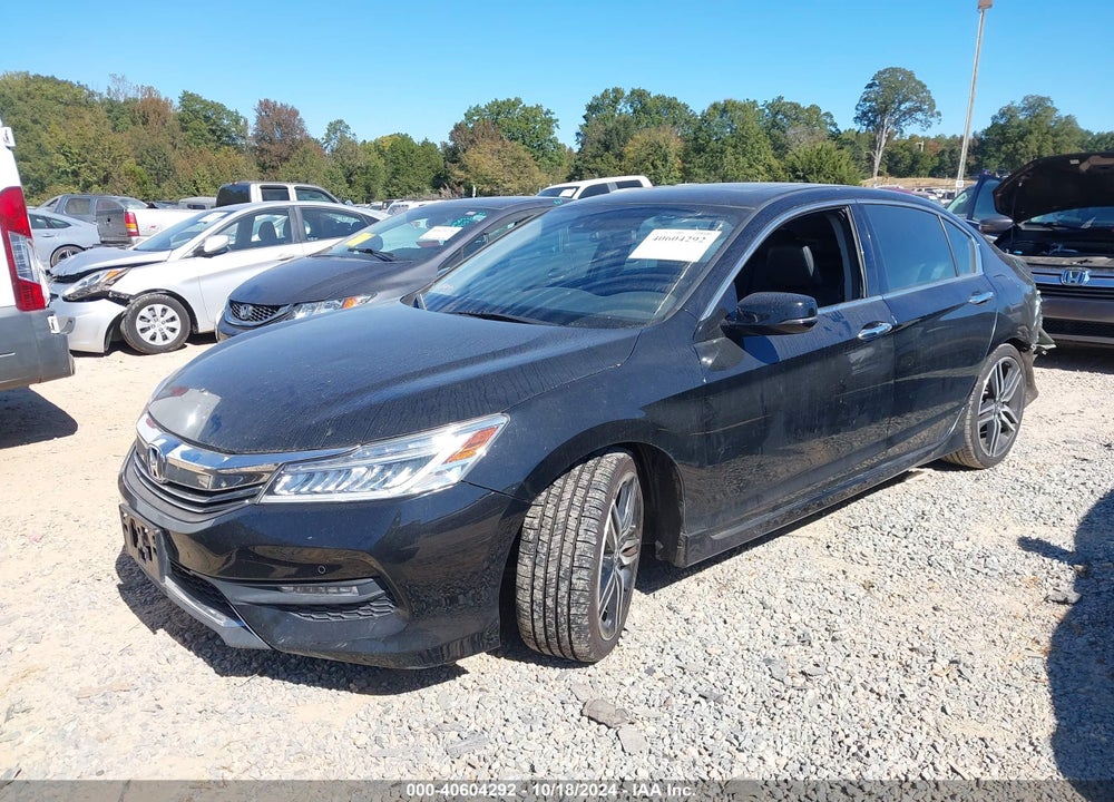 2017 HONDA ACCORD VIN: 1HGCR3F94HA028322