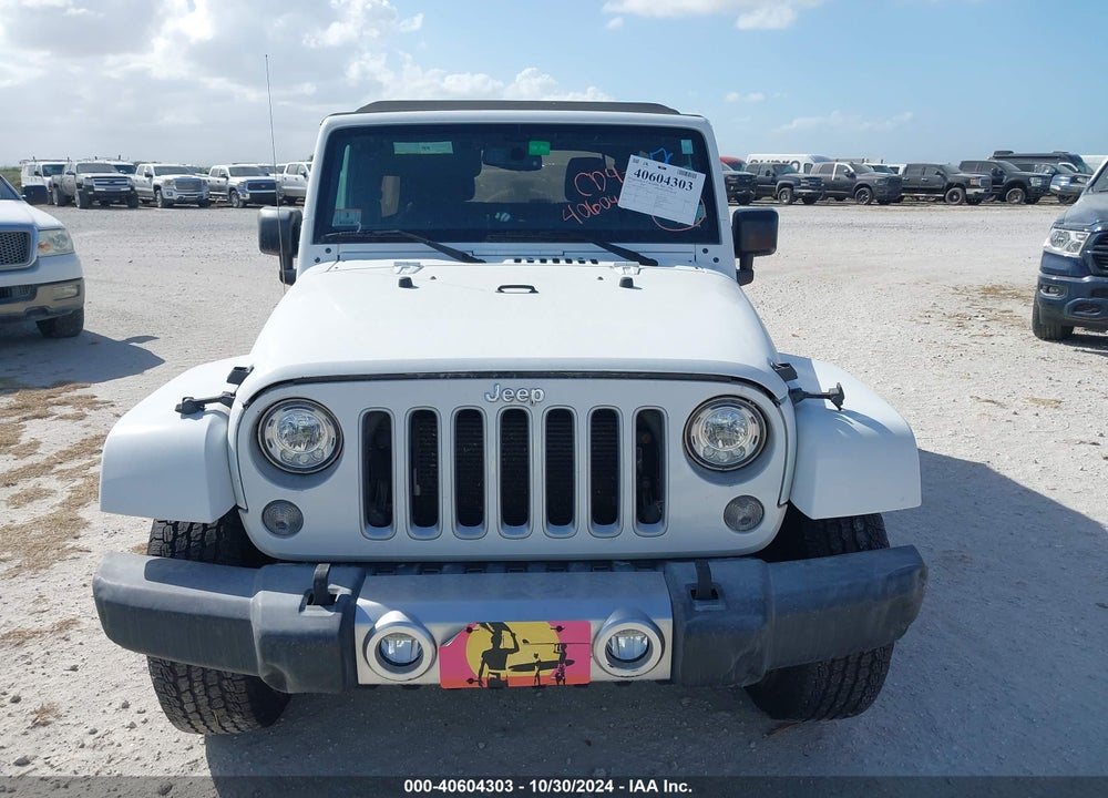 2017 ANGLER JEEP WR UNLIMITED SAHARA 4X4 VIN: 1C4BJWEG1HL656720