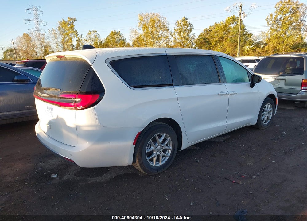 2024 CHRYSLER PACIFICA TOURING VIN: 2C4RC1FG8RR120740