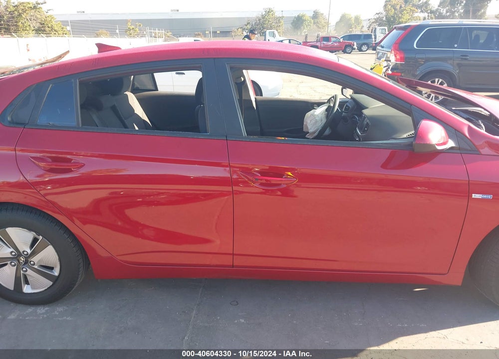 2019 HYUNDAI IONIQ HYBRID BLUE VIN: KMHC65LC2KU170611