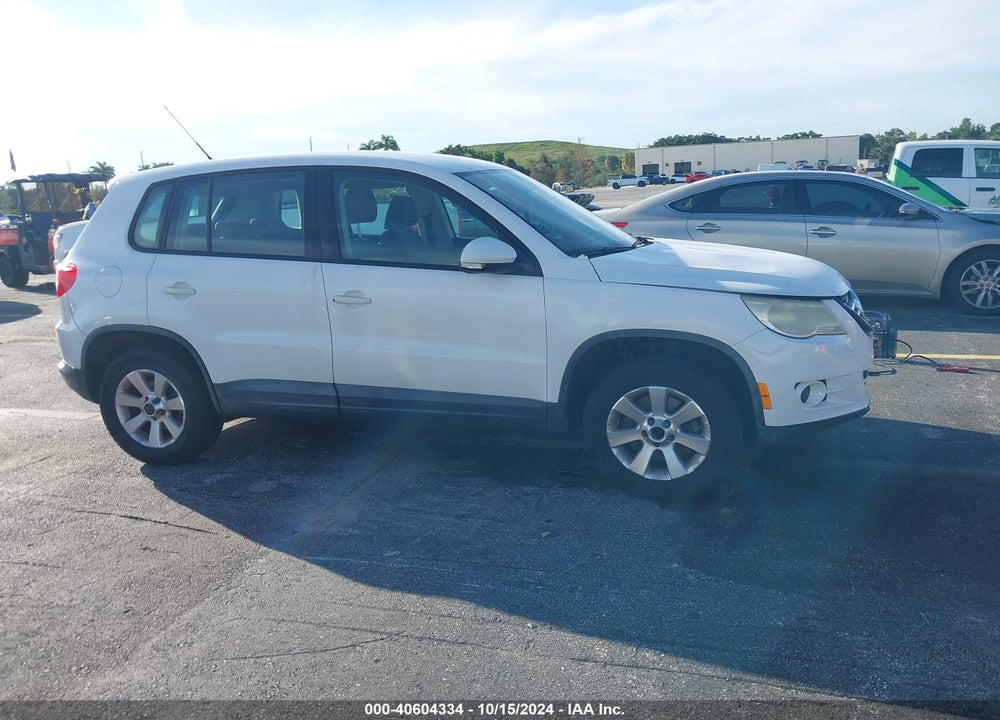 2009 VOLKSWAGEN TIGUAN S/SE/SEL VIN: WVGAV75N09W517789