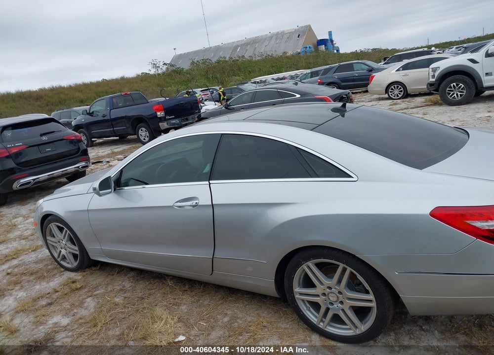 2010 MERCEDES-BENZ E 350 VIN: WDDKJ5GB7AF027162