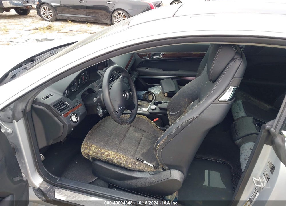 2010 MERCEDES-BENZ E 350 VIN: WDDKJ5GB7AF027162