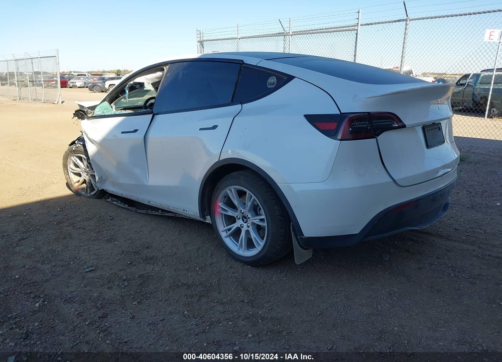 2021 TESLA MODEL Y LONG RANGE DUAL MOTOR ALL-WHEEL DRIVE VIN: 5YJYGDEEXMF193632
