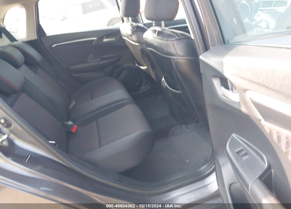 2018 HONDA FIT SPORT VIN: 3HGGK5H67JM728039