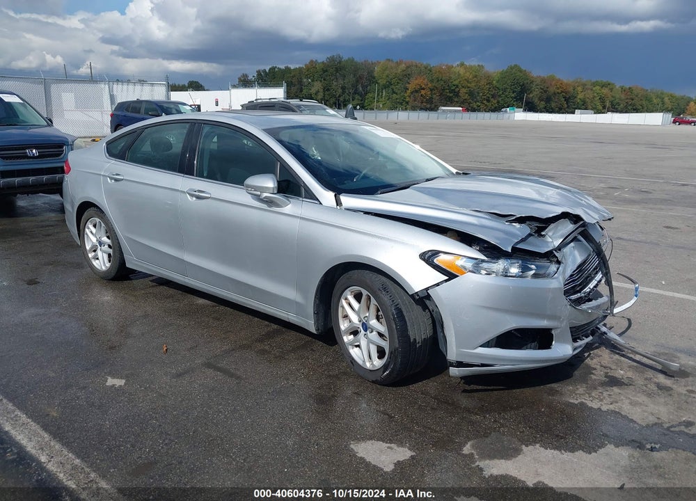 2015 FORD FUSION SE VIN: 3FA6P0H73FR261466