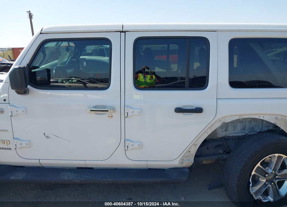 2021 JEEP WRANGLER UNLIMITED SAHARA 4X4 VIN: 1C4HJXEG2MW505877