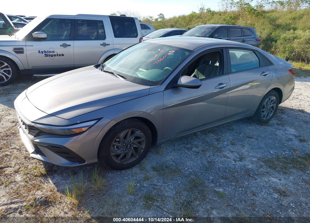 2024 HYUNDAI ELANTRA SEL VIN: KMHLM4DG6RU729038