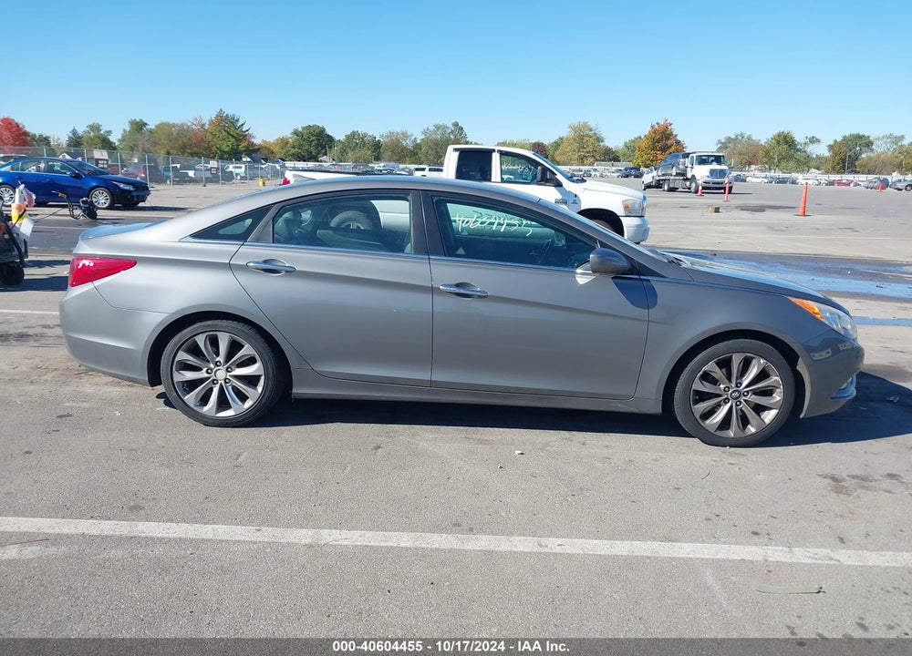 2013 HYUNDAI SONATA SE VIN: 5NPEC4AC7DH582362