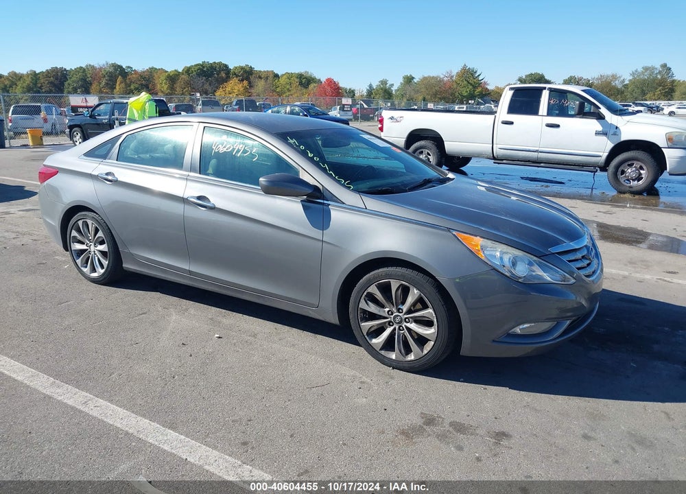 2013 HYUNDAI SONATA SE VIN: 5NPEC4AC7DH582362