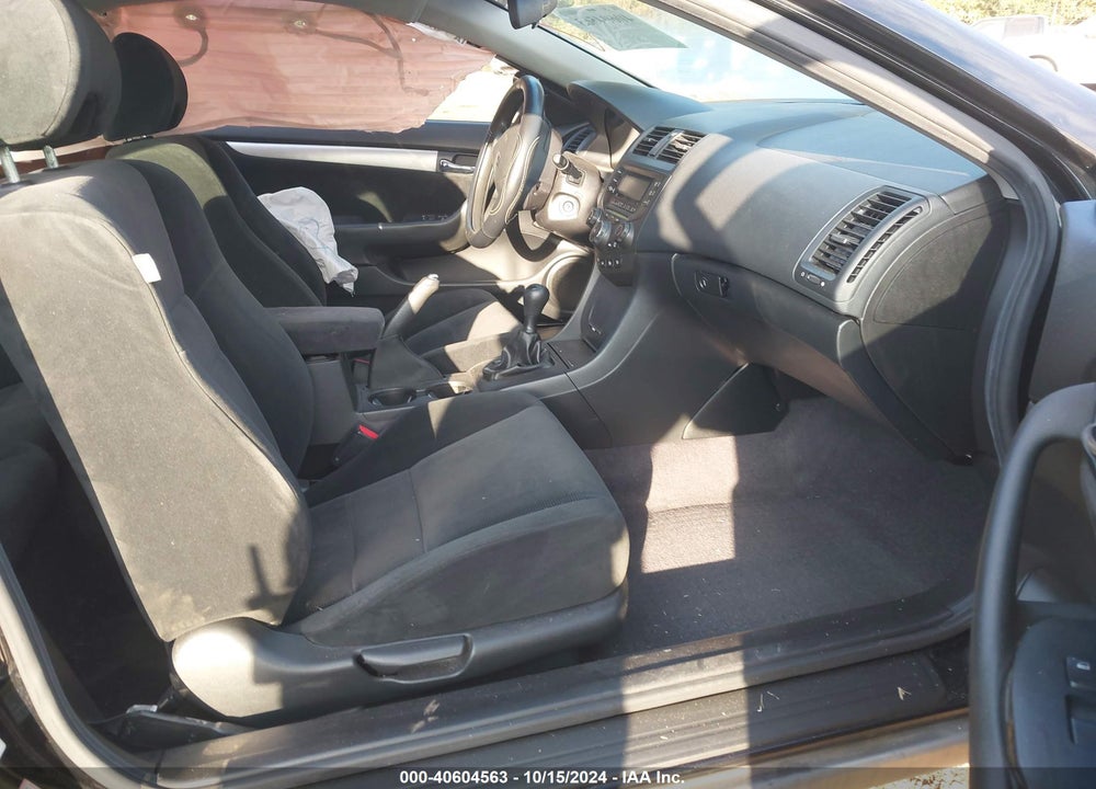 2005 HONDA ACCORD 2.4 LX VIN: 1HGCM71385A013052