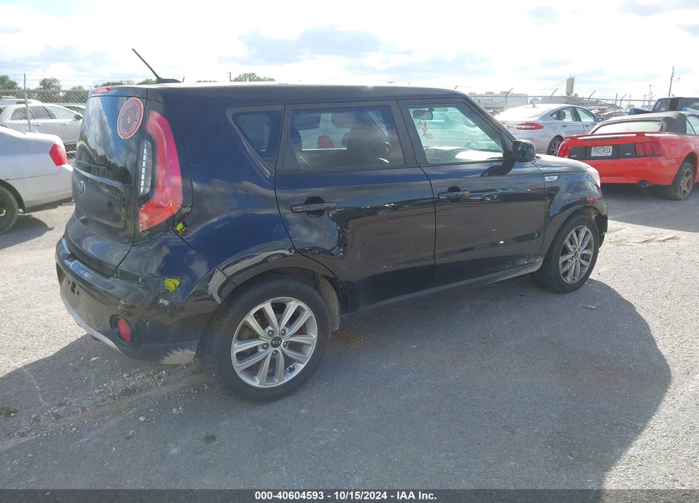 2017 KIA SOUL VIN: KNDJP3A50H7413535