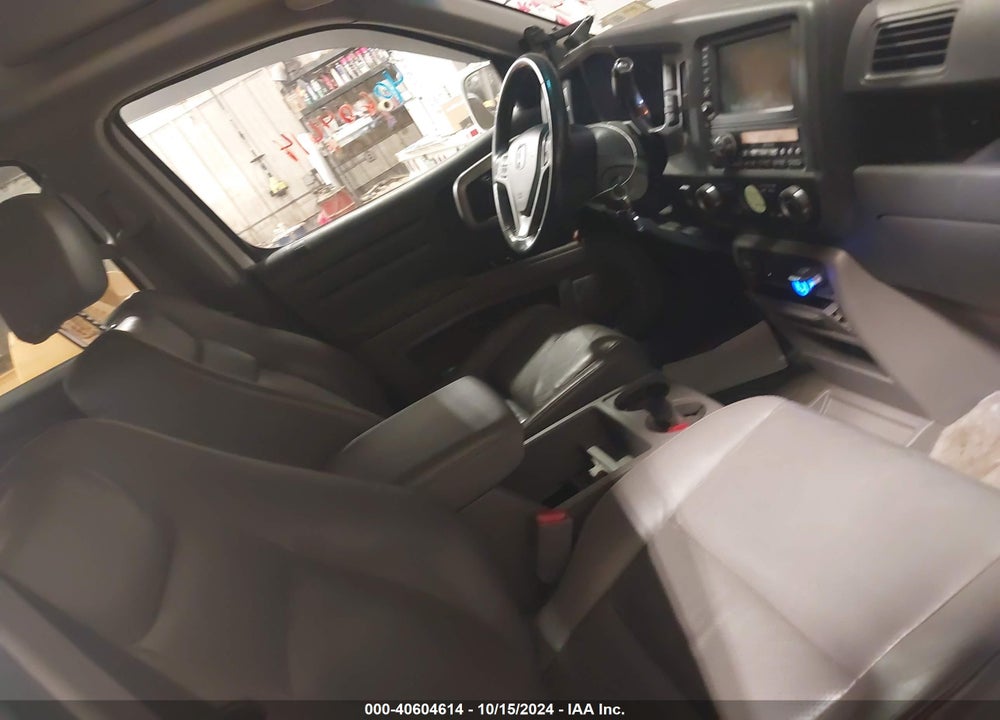 2012 HONDA RIDGELINE RTL VIN: 5FPYK1F55CB452772