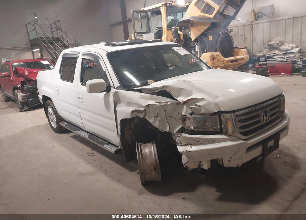 2012 HONDA RIDGELINE RTL VIN: 5FPYK1F55CB452772