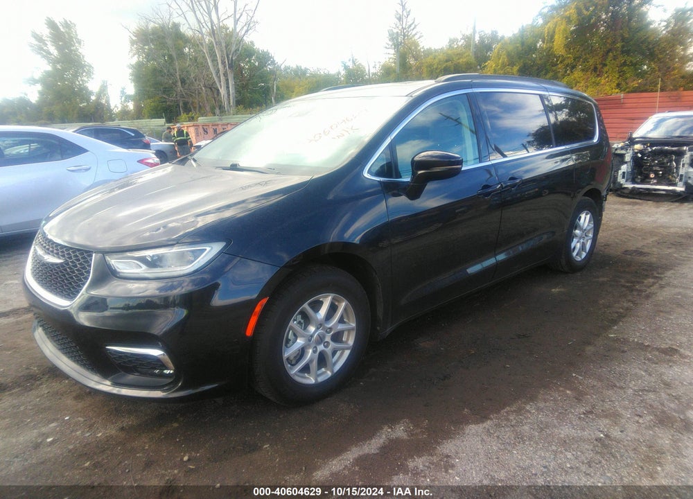2022 CHRYSLER PACIFICA TOURING L VIN: 2C4RC1BG1NR132518