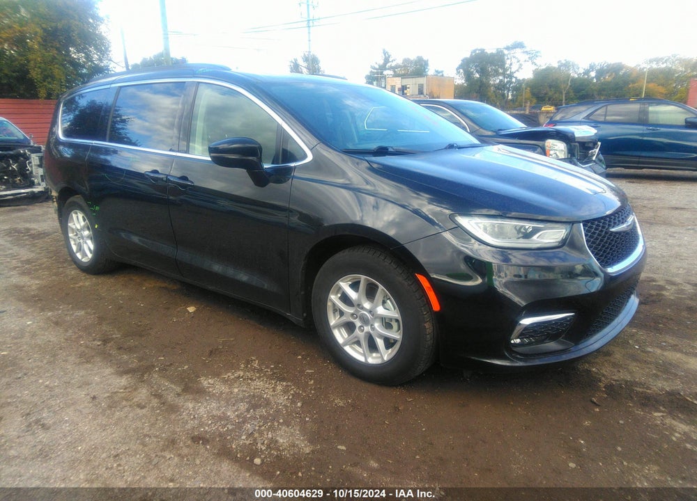 2022 CHRYSLER PACIFICA TOURING L VIN: 2C4RC1BG1NR132518