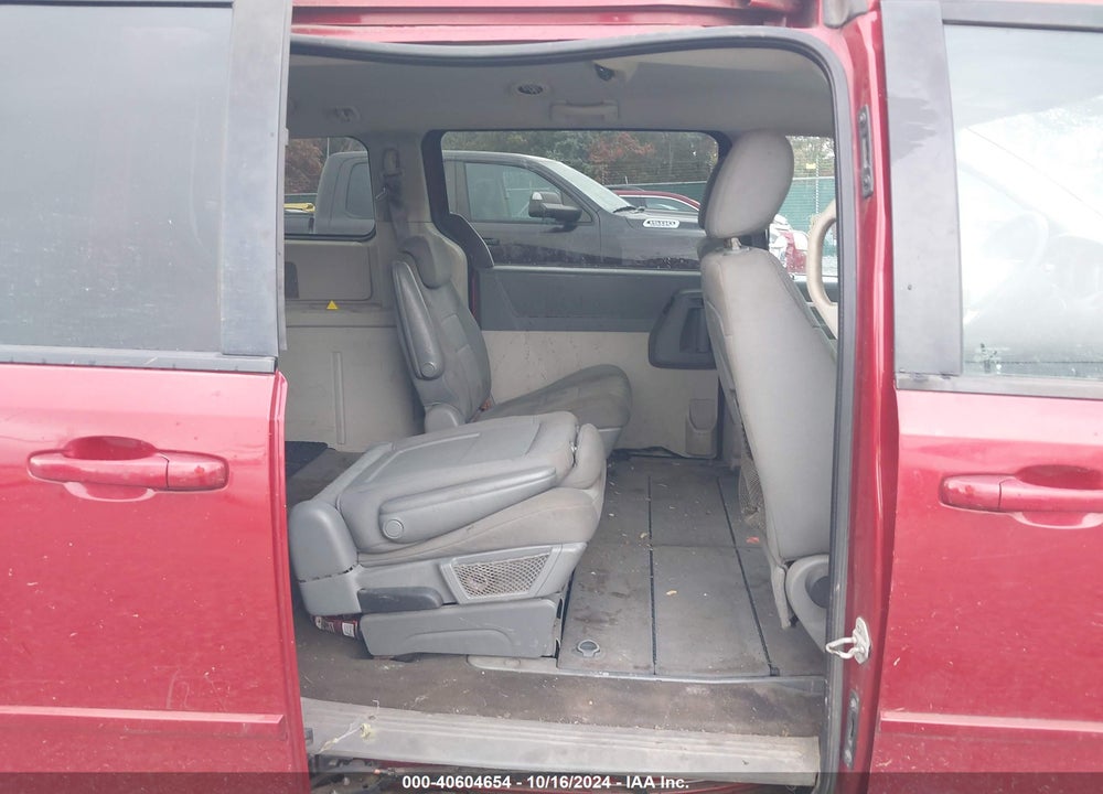 2010 DODGE GRAND CARAVAN SE VIN: 2D4RN4DE8AR112545
