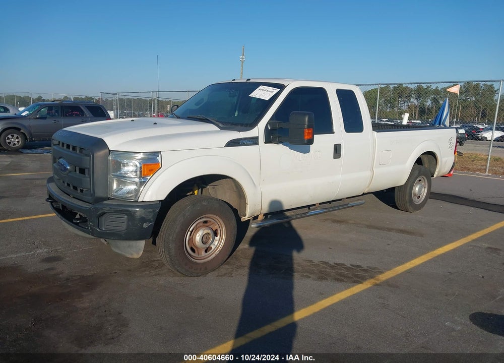 2013 FORD F-250 XL VIN: 1FT7X2B64DEB88215