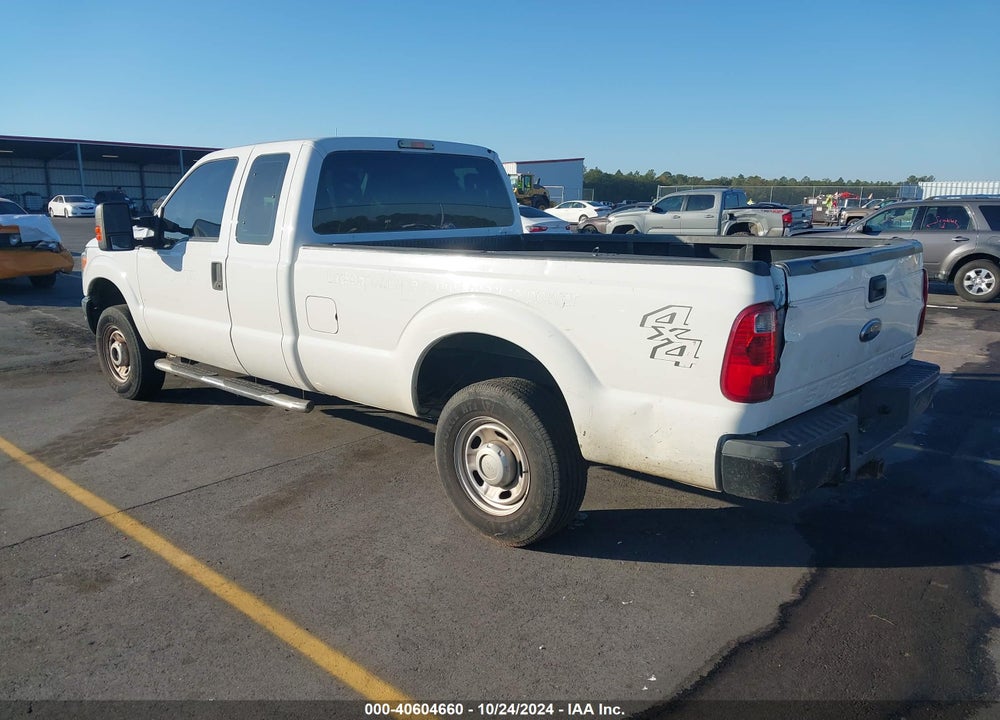2013 FORD F-250 XL VIN: 1FT7X2B64DEB88215