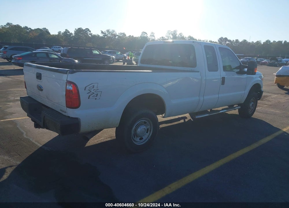 2013 FORD F-250 XL VIN: 1FT7X2B64DEB88215