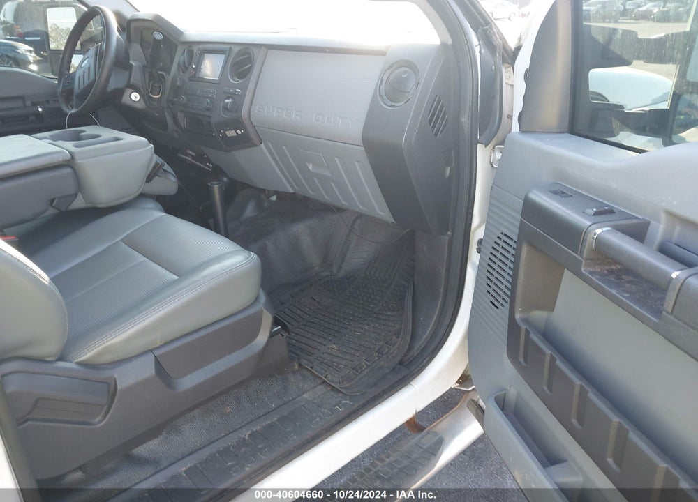 2013 FORD F-250 XL VIN: 1FT7X2B64DEB88215
