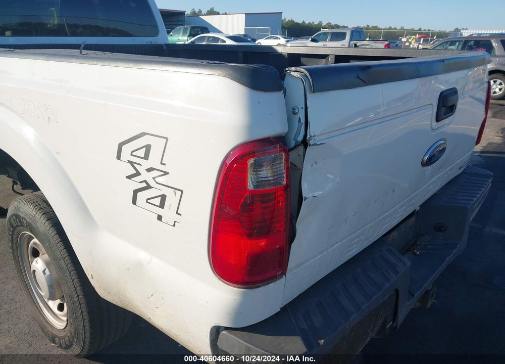 2013 FORD F-250 XL VIN: 1FT7X2B64DEB88215