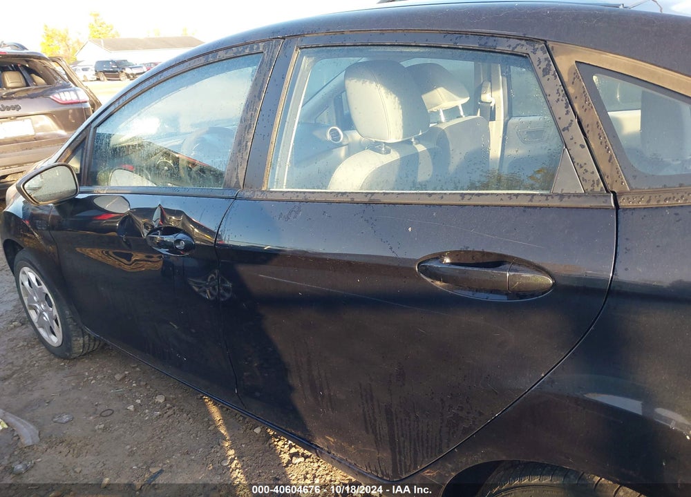 2013 FORD FIESTA S VIN: 3FADP4AJ3DM132013