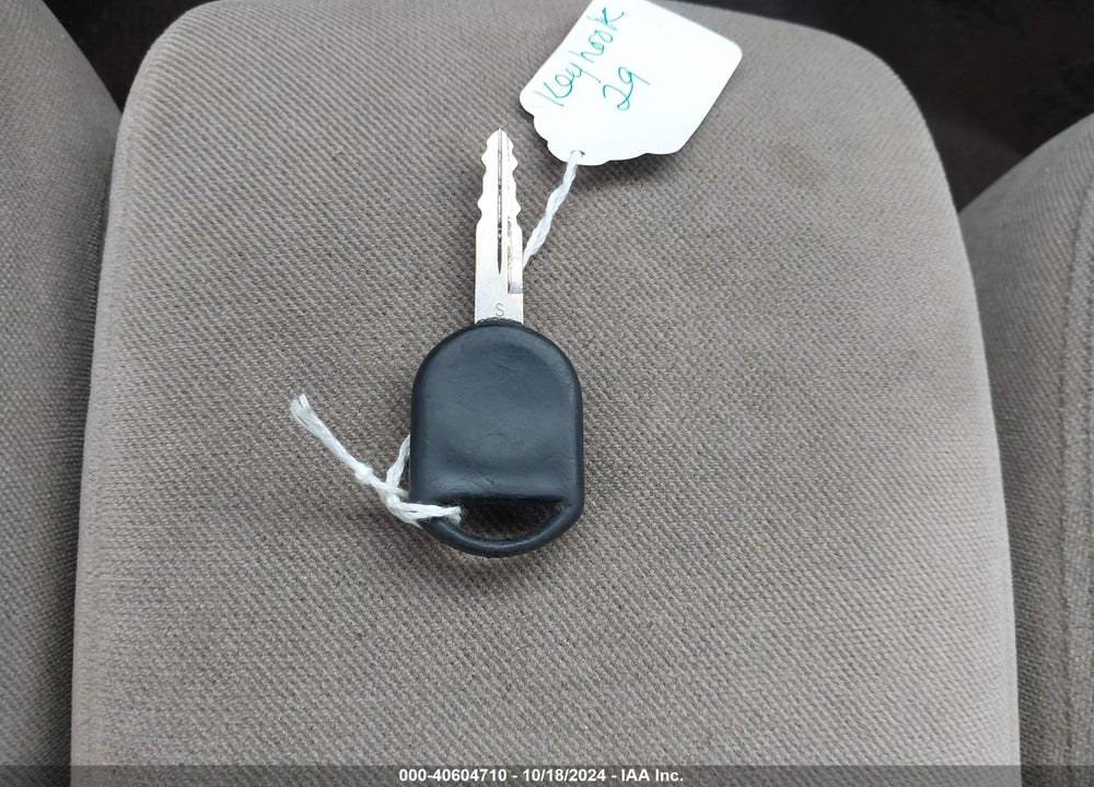 2003 FORD TAURUS SES VIN: 1FAFP55233A215678