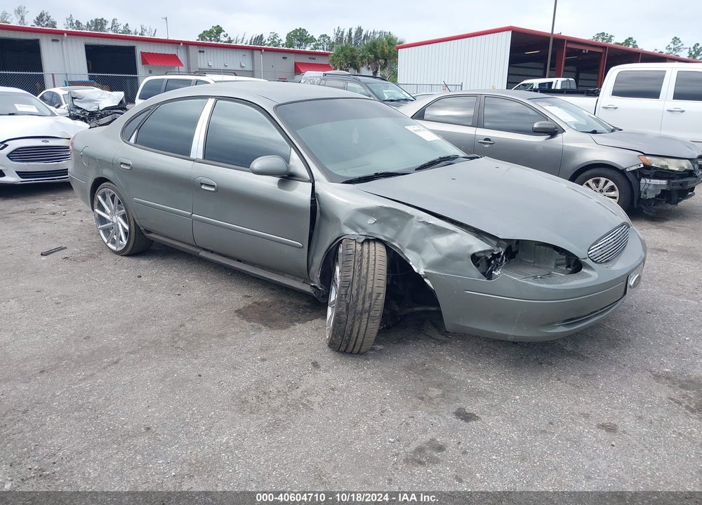 2003 FORD TAURUS SES VIN: 1FAFP55233A215678