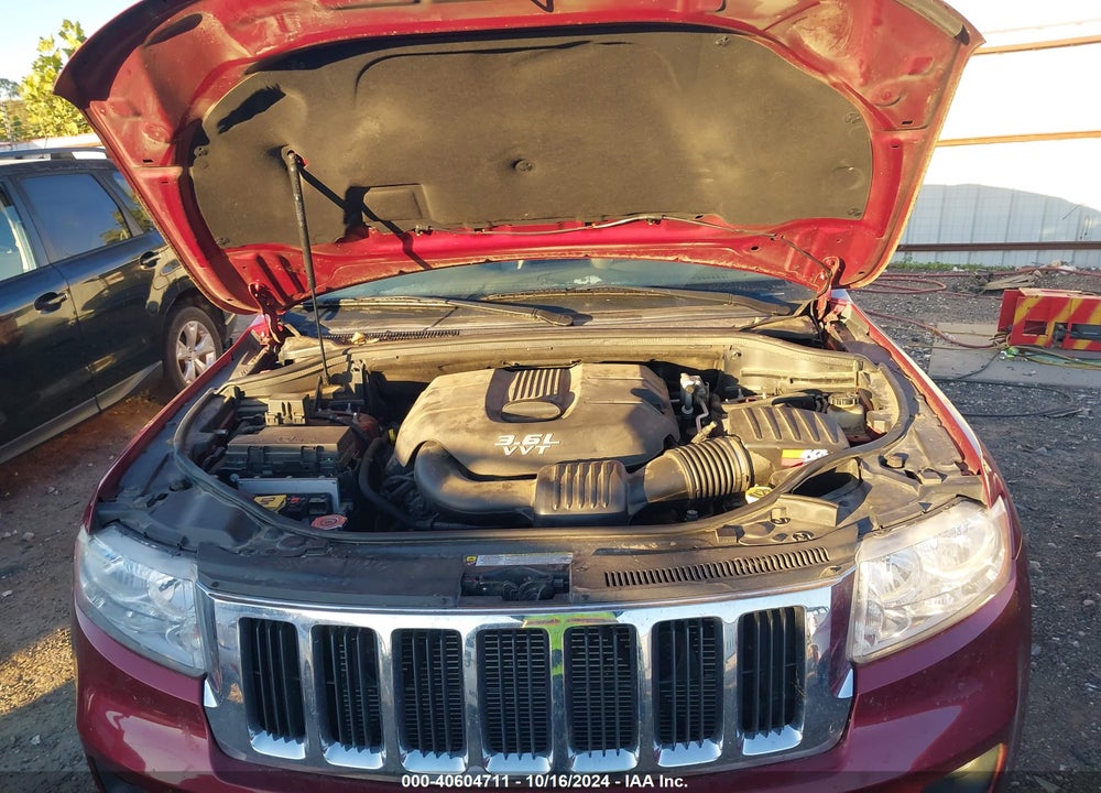 2012 JEEP GRAND CHEROKEE LAREDO VIN: 1C4RJEAG5CC260992