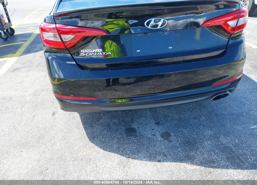 2016 HYUNDAI SONATA SE VIN: 5NPE24AFXGH331594