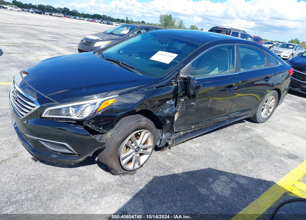 2016 HYUNDAI SONATA SE VIN: 5NPE24AFXGH331594