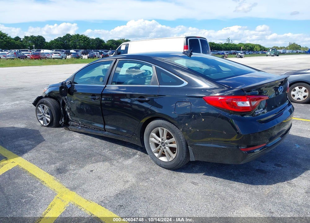 2016 HYUNDAI SONATA SE VIN: 5NPE24AFXGH331594