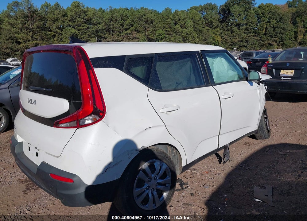 2022 KIA SOUL VIN: KNDJ23AU1N7170657