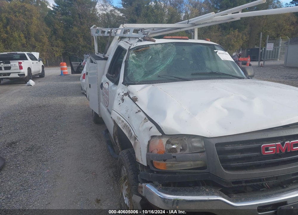 2007 GMC SIERRA 2500HD CLASSIC WORK TRUCK VIN: 1GDHK24U07E146915